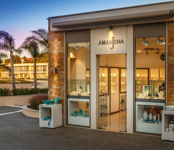 Miraggio Thermal Spa Resort amanjena store front