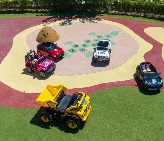 Miraggio Kids Planet kids cars at the playground